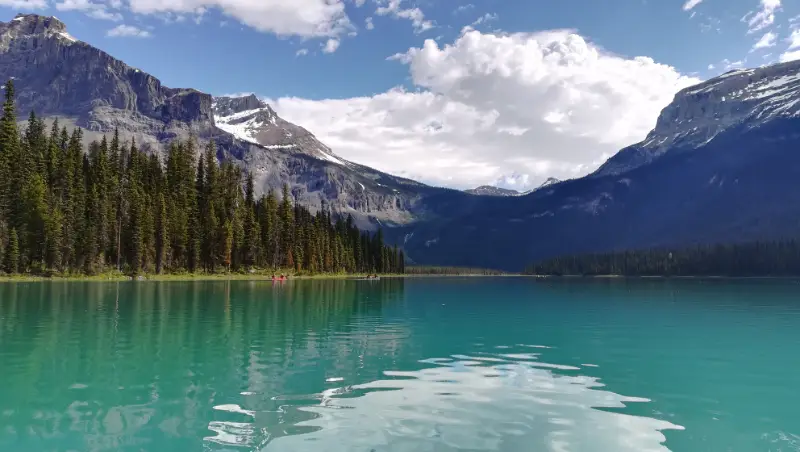 Emerald Lake: el lago esmeralda del Parque Nacional Yoho